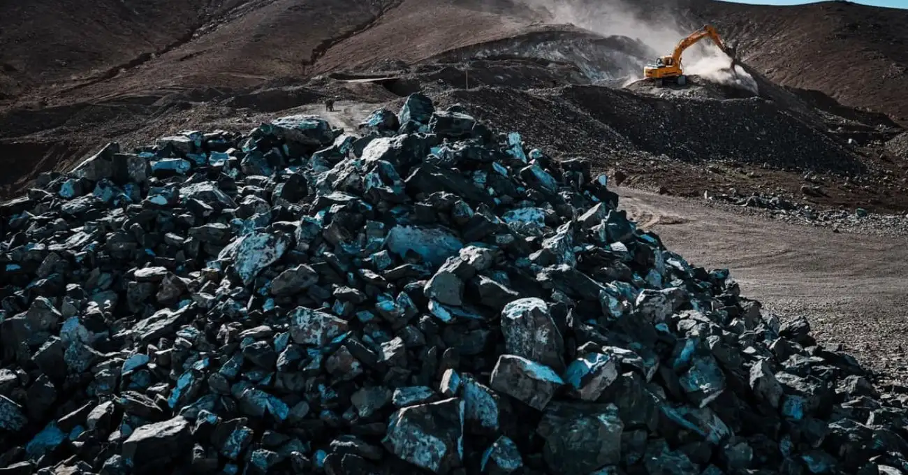 Mina de oro de tierras raras: Las 10 principales naciones que controlan metales críticos para la tecnología global