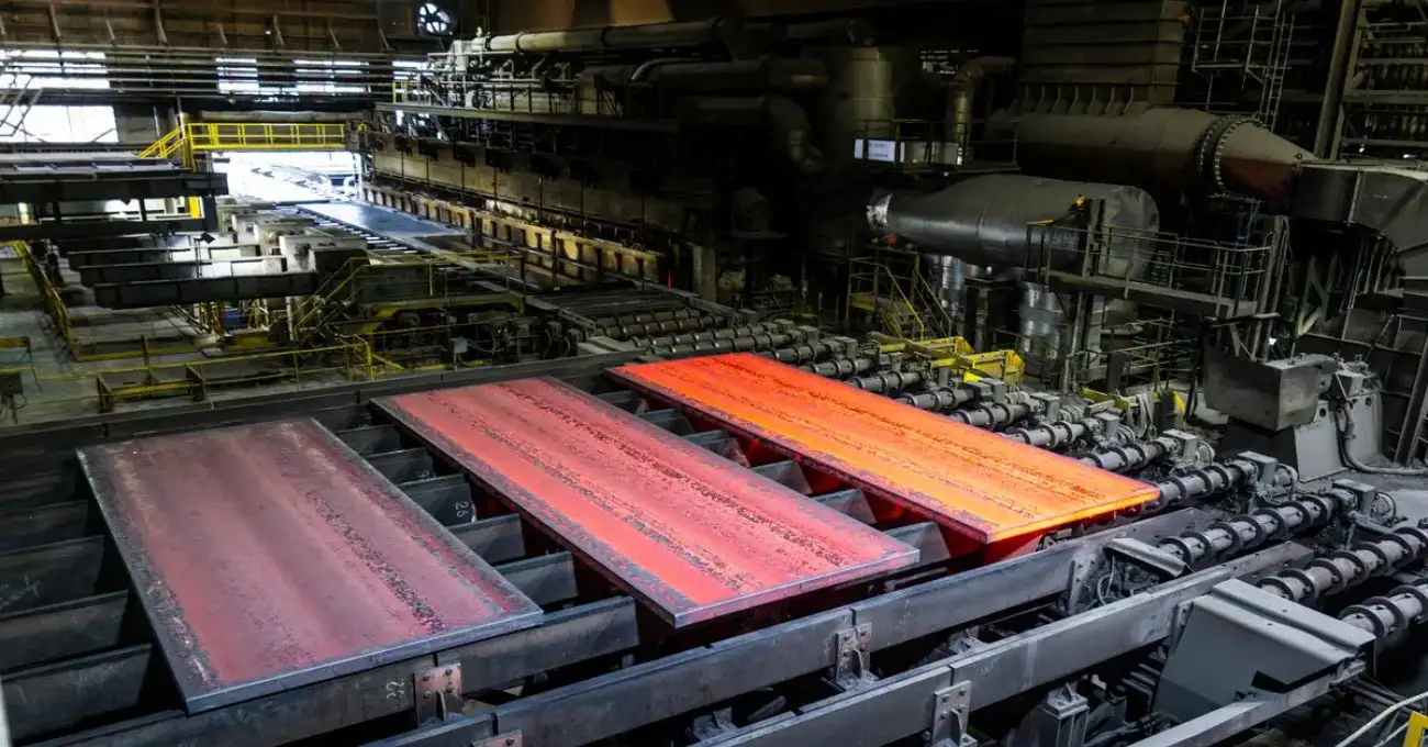 El primer acero del mundo con casi cero emisiones de CO2 fabricado con hidrógeno verde para alimentar turbinas eólicas terrestres