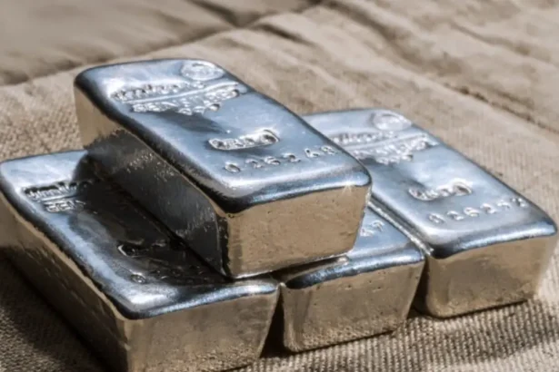 Turbulencia en mercado de plata: precios récord en Londres desatan crisis