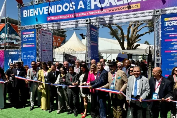 Con gran éxito comenzó EXPO FOREDE 2025, el evento empresarial más importante de Atacama