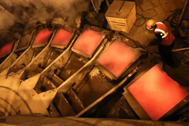 Cobre al alza y petróleo a la baja: balance económico en Chile