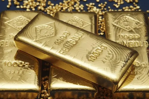 El oro brilla con un alza del 62% en un hito histórico