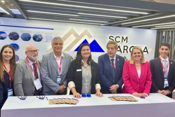 SCM Carola participó en Expo FOREDE 2025 donde promovió el desarrollo sostenible y el valor compartido en minería