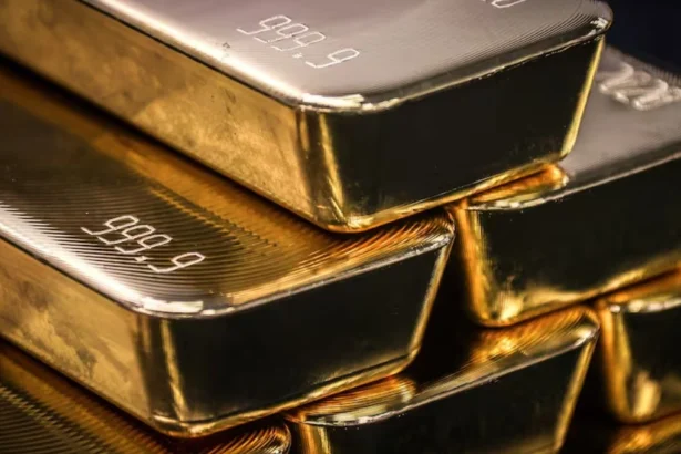 El oro profundiza su caída y se aproxima al umbral de los US$ 4.000 por onza