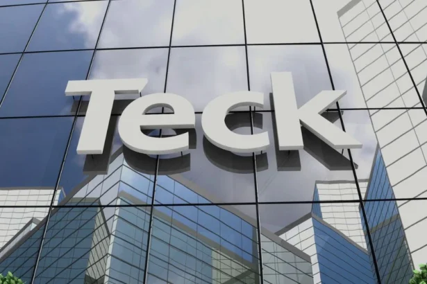 Teck supera expectativas de ganancias impulsada por el alza de metales, pese a menor producción en Chile