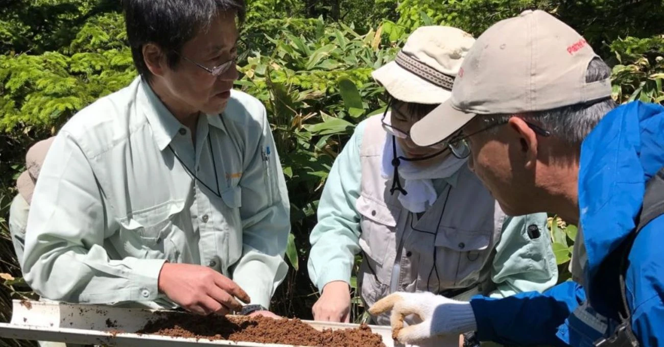 Irving Resources recibe sólidos resultados de perforación de los objetivos de sinterización de Omui y Omu, Proyecto de oro y plata Omu, Hokkaido, Japón Irving Resources recibe sólidos resultados de perforación de los objetivos de sinterización de Omui y Omu, Proyecto de oro y plata Omu, Hokkaido, Japón