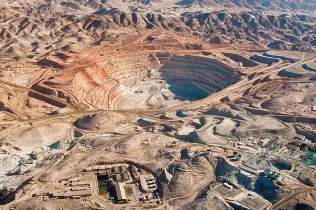 Estudio de Accenture: Descubrimientos de yacimientos de cobre caen 68% en los últimos 15 años