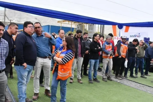 Atacama Kozan consolida su liderazgo en prevención con el Tercer Seminario y Feria de Seguridad y Salud Ocupacional A.K 2025
