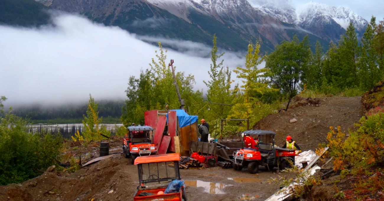 Copper Fox Metals comienza su primer programa de perforación en el proyecto de pórfido de cobre Mineral Mountain Copper Fox Metals comienza su primer programa de perforación en el proyecto de pórfido de cobre Mineral Mountain