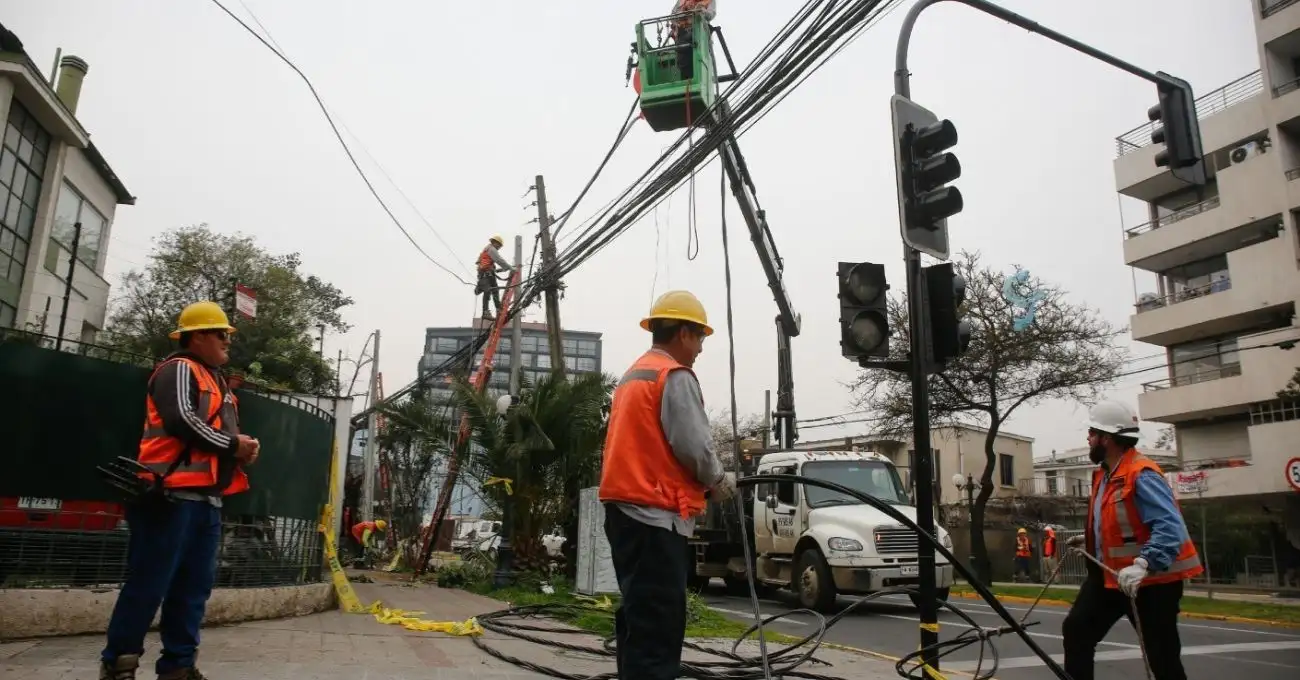 Enel informa corte de luz en 10 comunas de Santiago para el miércoles 1 de octubre Enel informa corte de luz en 10 comunas de Santiago para el miércoles 1 de octubre