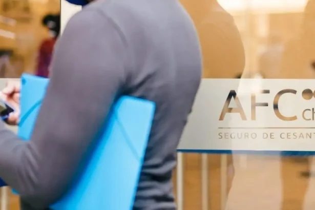 ¿Necesitas retirar tu dinero de la AFC? Así puedes hacer el trámite en línea