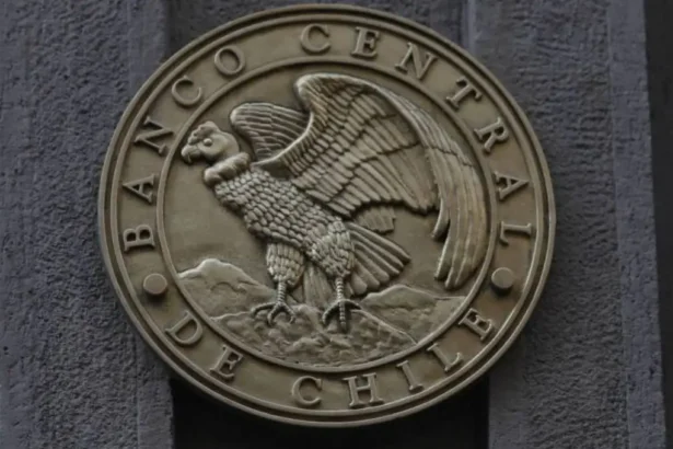 ¿Quieres hacer tu práctica en el Banco Central? Abren postulaciones y estos son los requisitos