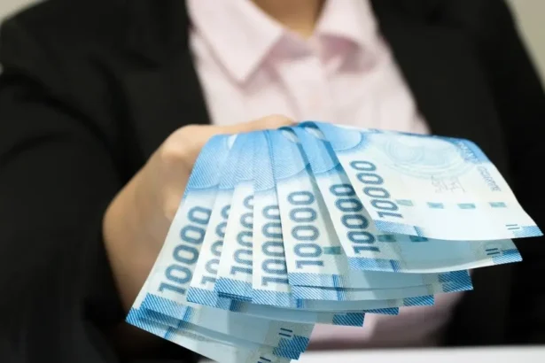 Bono laboral que supera los $290.000: revisa cuáles son los requisitos