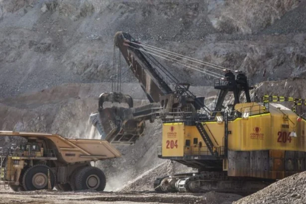 Desafío global: reducir polvo en minas de Chuquicamata con innovación