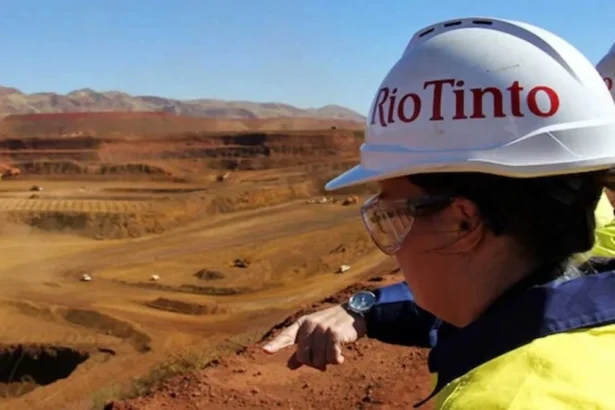 Rio Tinto anuncia cambios estratégicos y fortalece enfoque sostenible