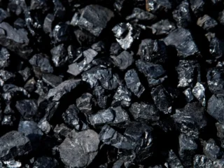 Entidades financieras inyectan US$52 mil millones a la expansión del carbón