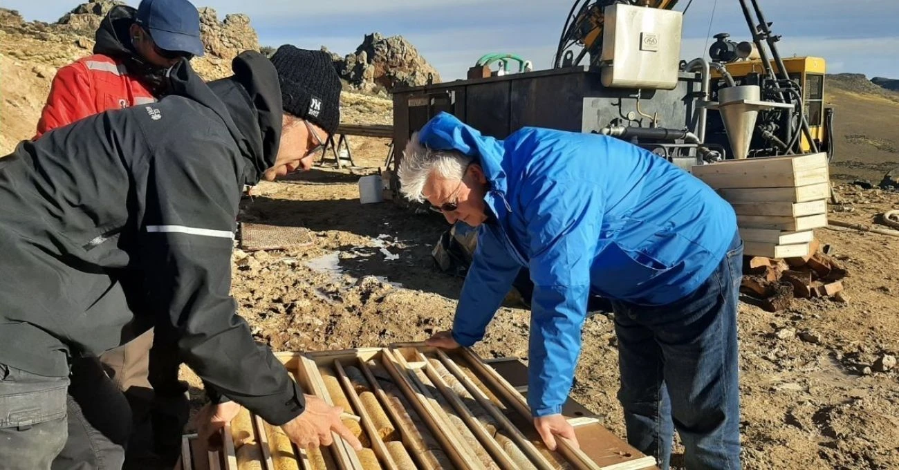 Astra Exploration perforará 10.000 metros en proyecto La Manchuria en Argentina Astra Exploration perforará 10.000 metros en proyecto La Manchuria en Argentina