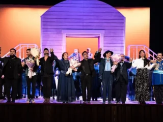 Ópera iquiqueña “Lágrimas de Sal” conquista los Premios Carmen 2025 como mejor musical regional