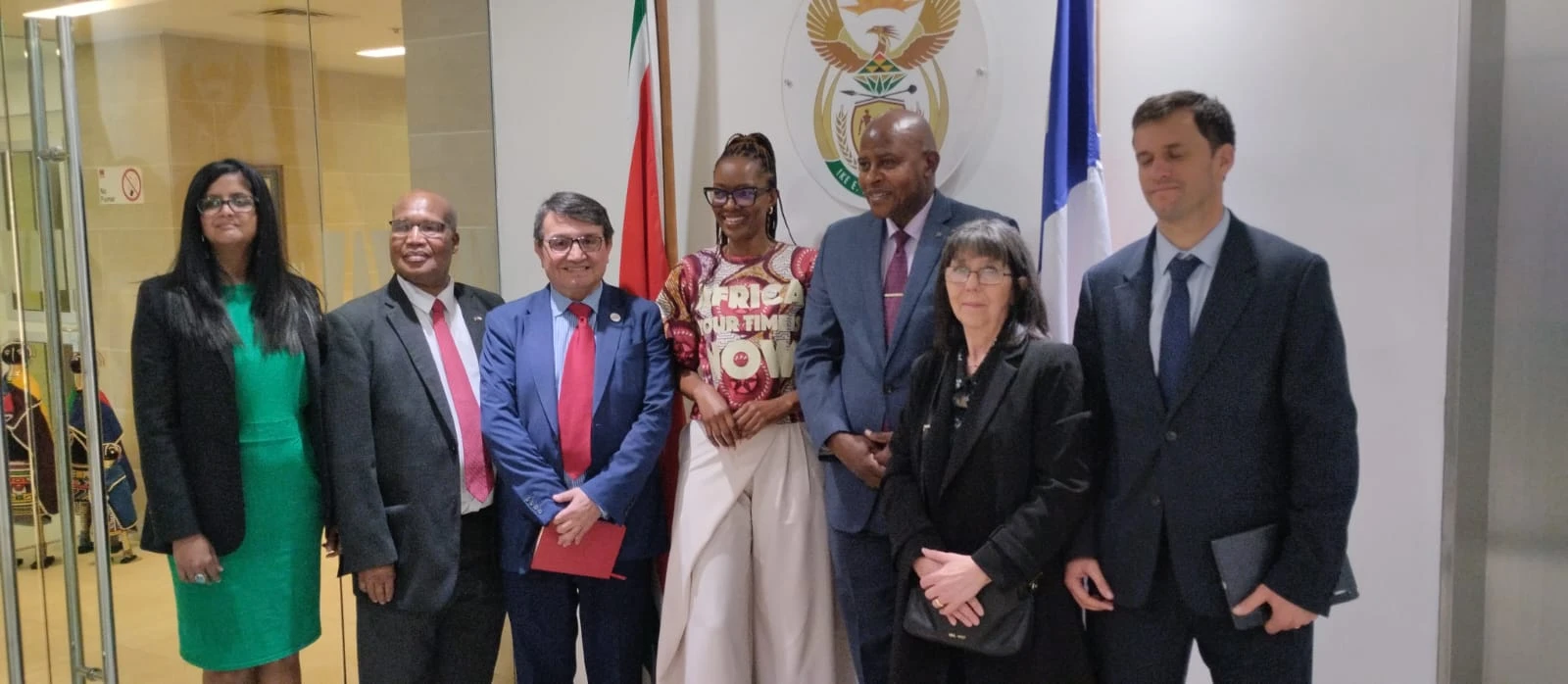 La Cámara Minera de Chile se reunió con el Embajador de Sudáfrica y la Presidenta de WIM de ese país