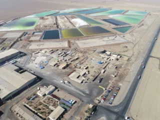 SQM reporta alza en utilidades y optimismo por aumento de demanda de litio