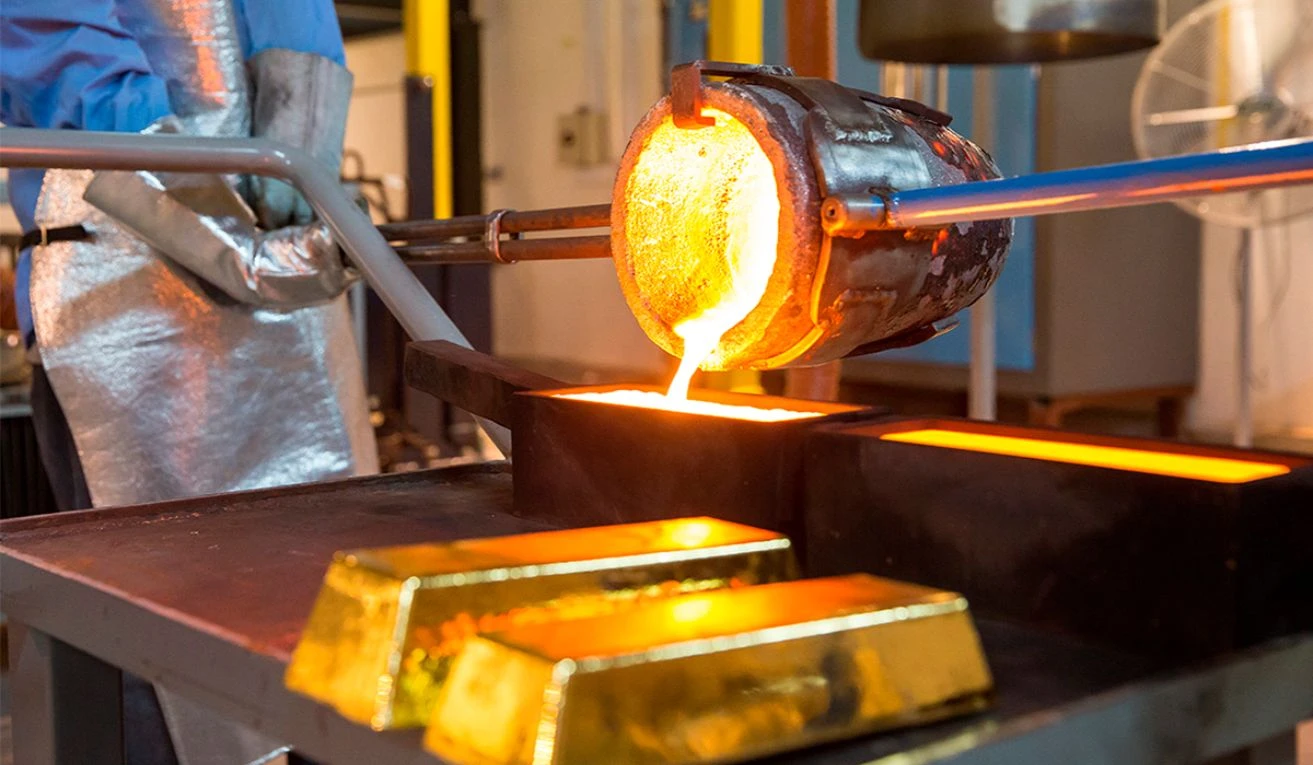 Chile acelera su repunte aurífero: producción marca mejor desempeño en una década y superaría su récord histórico en 2026