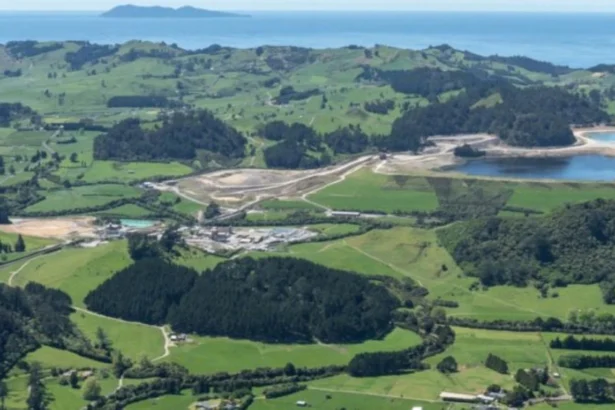 OceanaGold extiende mineralización de alta ley en Wharekirauponga y recibe el borrador de la decisión y las condiciones para aprobar el proyecto Waihi North