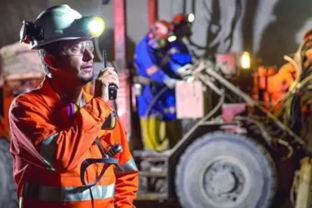 SENCE y Mine Class impulsan 8 cursos gratuitos para mujeres en minería