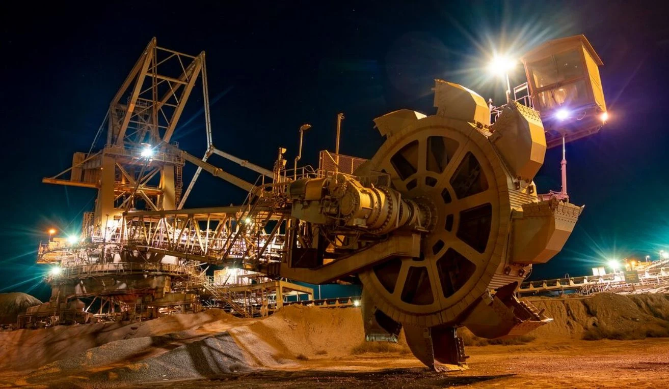 BHP descarta compra de Anglo American y refuerza estrategia de crecimiento orgánico