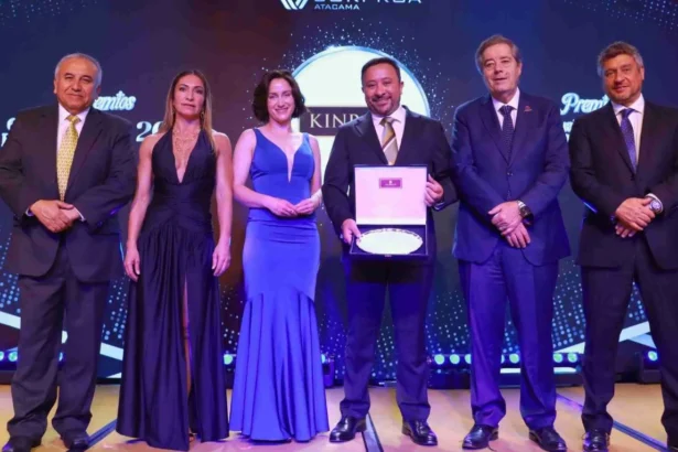 Kinross Chile es reconocida con el premio Empresa del Año en Atacama