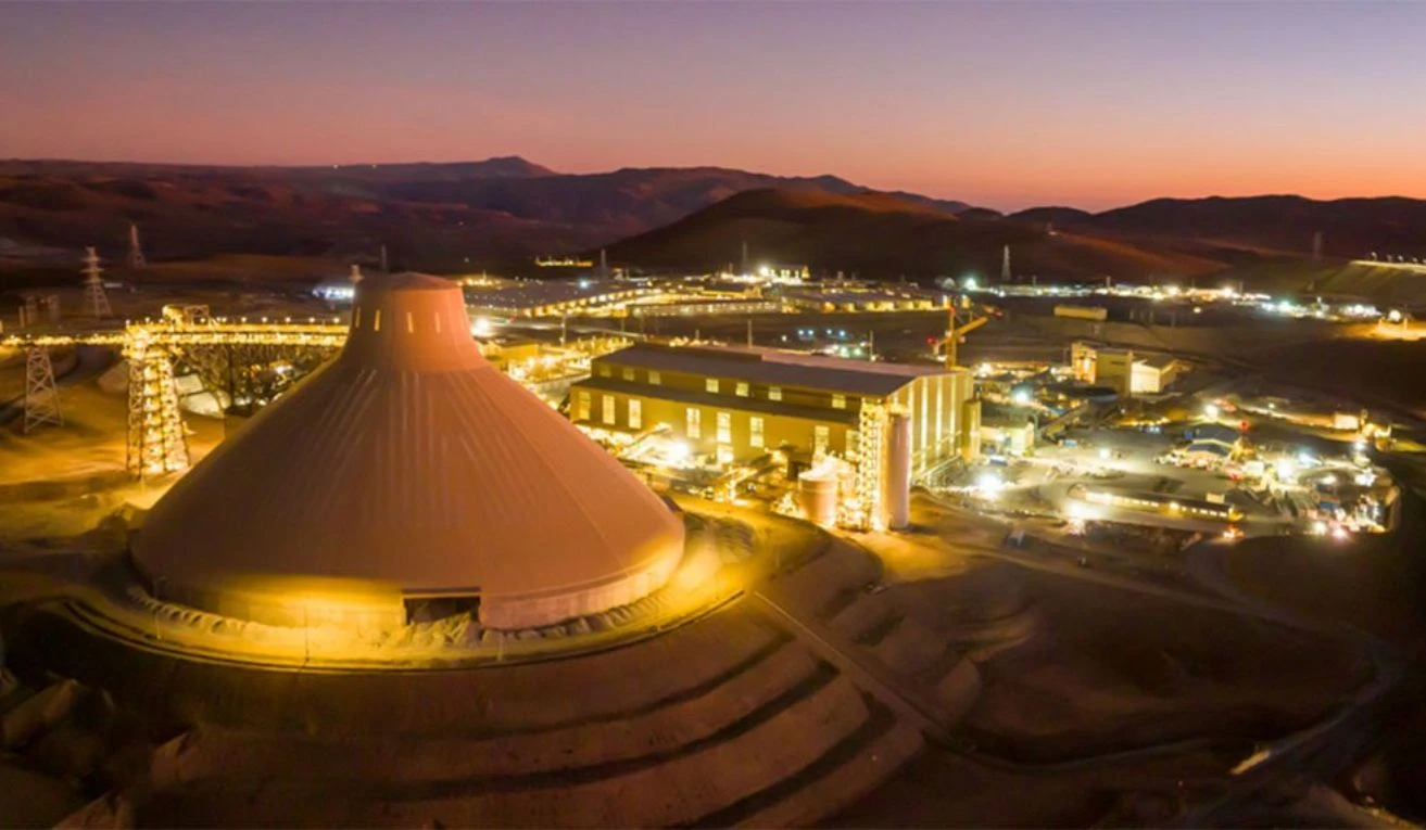 FNE desestima denuncia por presuntas conductas anticompetitivas en la venta del 10% de Quebrada Blanca a Codelco