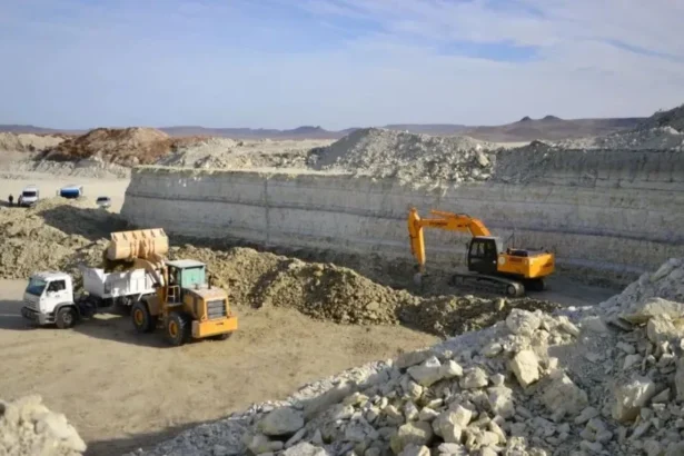 Argentina: Río Negro da luz verde a Target 300 y abre una nueva fase para la minería de óxido de hierro en Sierra Grande