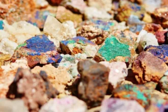 Canadá impulsa estrategia histórica para asegurar suministros de minerales críticos por US$ 6.4 mil millones