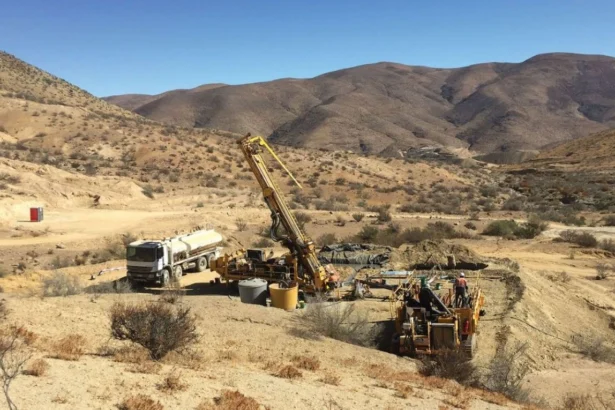 Hot Chili amplía el potencial de Costa Fuego con un hallazgo clave en La Verde