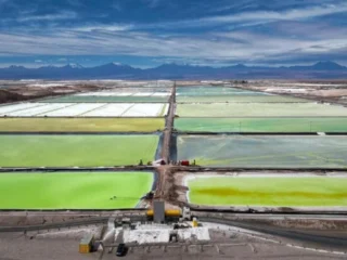 Nueva guía del SEA redefine estándares para evaluar proyectos de litio y tecnologías DLE en los salares