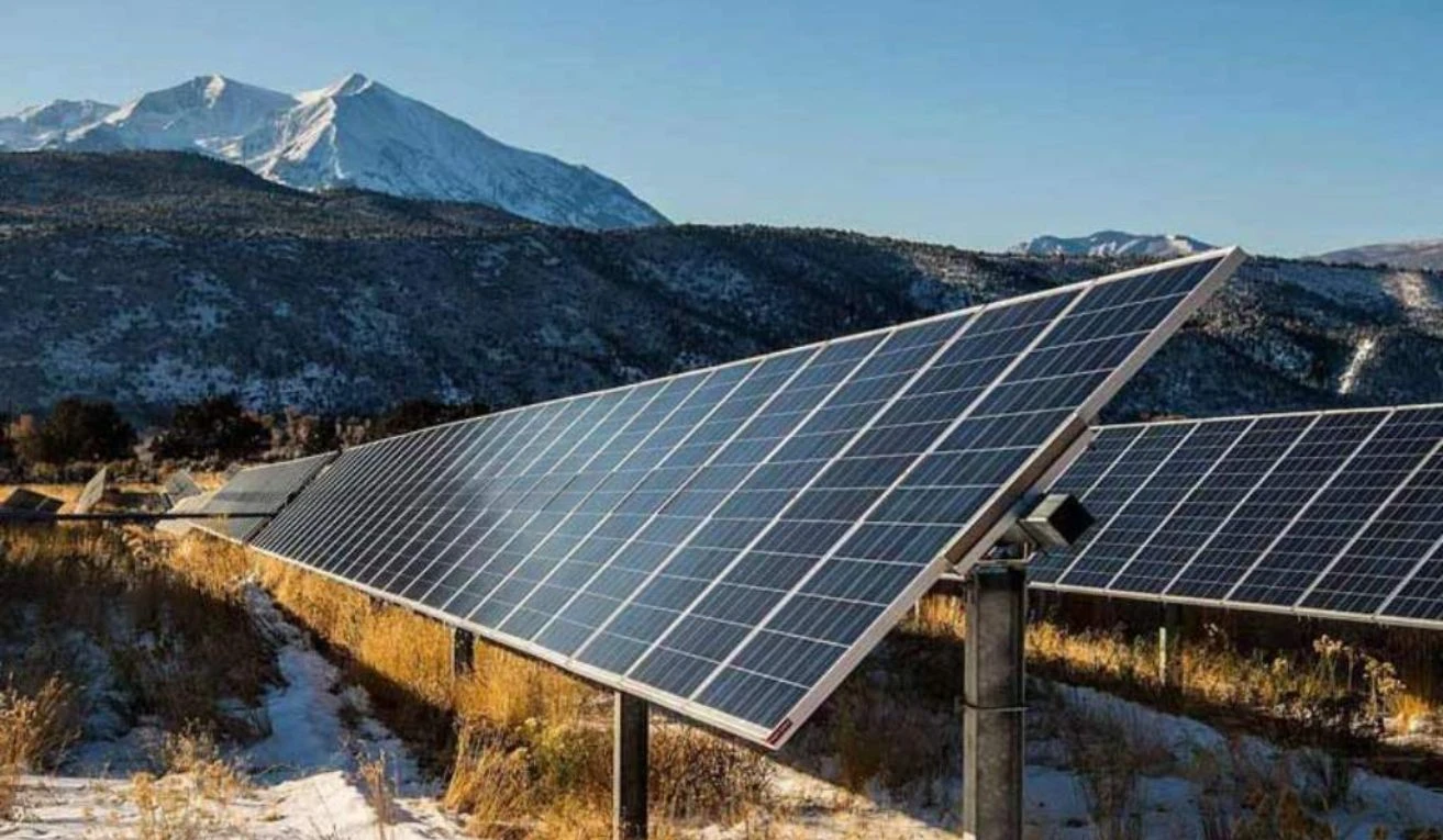 Minería chilena acelera su transición: 78% de su consumo eléctrico ya proviene de energías renovables