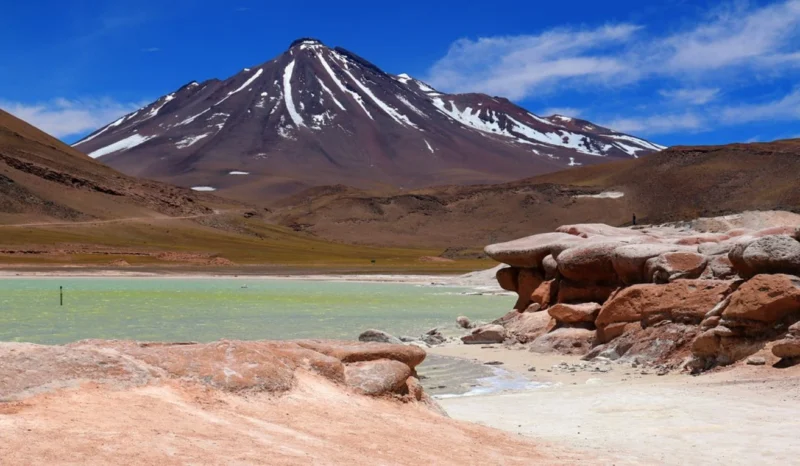 Comunidad de Socaire exige excluir sector Piedras Rojas de la Red de Salares Protegidos y acusa vulneración de derechos ancestrales