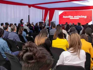 Lundin Mining y UDA acercan la minería a los estudiantes con exitosa Feria Laboral 2025