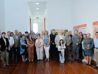 Propuesta artística sobre el pasado salitrero en sus últimos días de exhibición en Sala de Arte Casa Collahuasi
