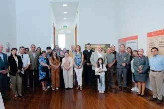 Propuesta artística sobre el pasado salitrero en sus últimos días de exhibición en Sala de Arte Casa Collahuasi