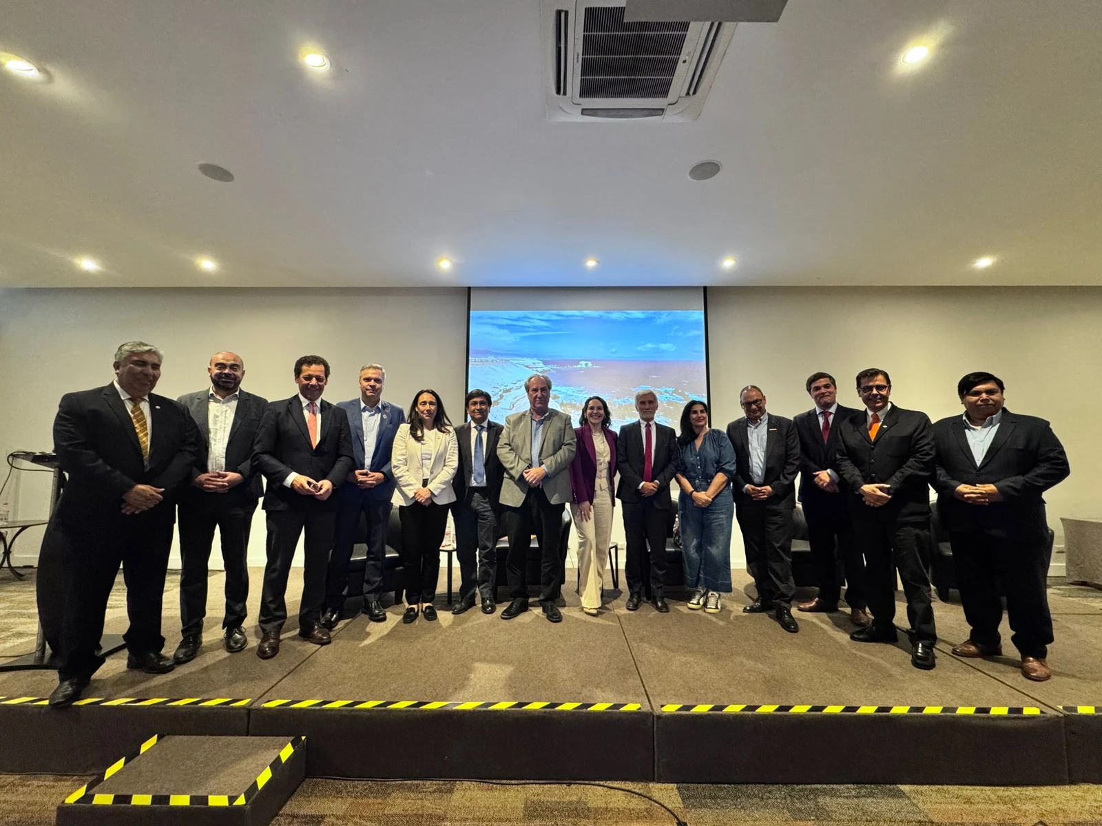 Presentan estudio que permite identificar las brechas y oportunidades para fortalecer la empleabilidad regional en minería