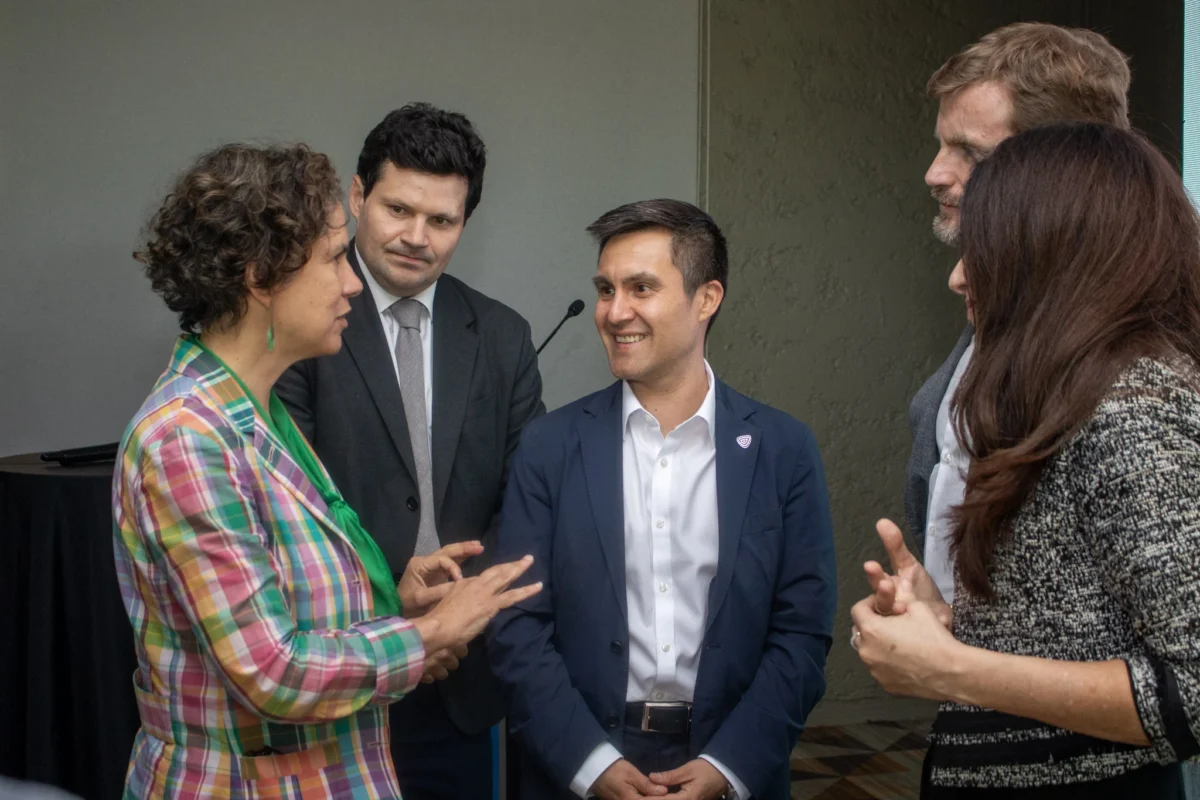 Expomin 2025 celebró hito de carbono neutralidad junto a Colbún, Anglo American y la ministra del Medio Ambiente Expomin 2025 celebró hito de carbono neutralidad junto a Colbún, Anglo American y la ministra del Medio Ambiente