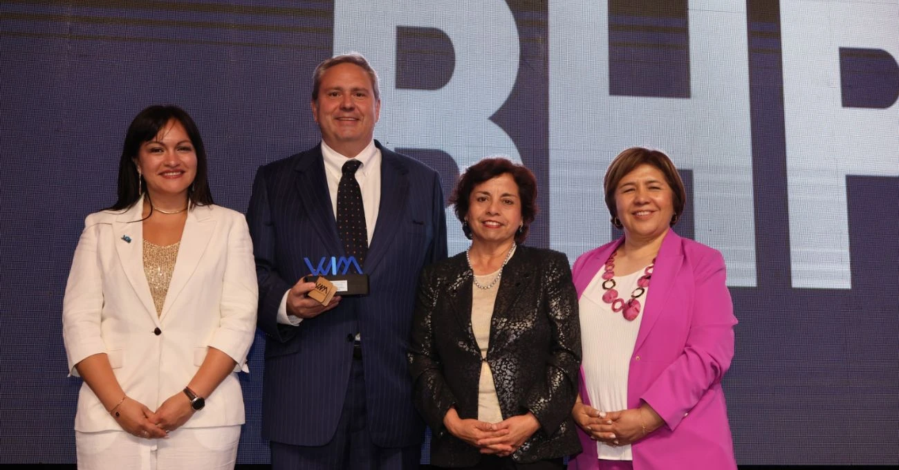 BHP impulsa transformación cultural y es premiada por segundo año como la minera con mayor participación femenina en Chile 