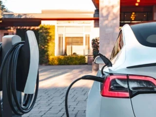 Electromovilidad acelera el rediseño del sistema eléctrico chileno ante expansión récord del parque vehicular