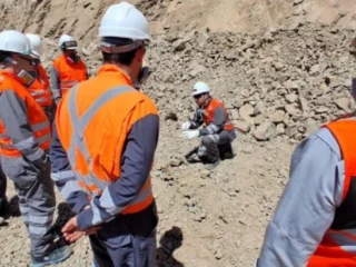 Expertos destacaron la gestión minera y los avances geotécnicos de División Gabriela Mistral