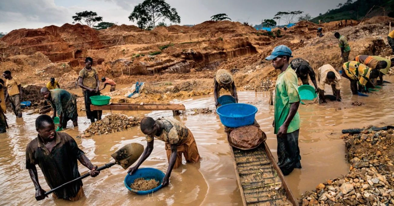 Kinshasa refuerza control sobre minerales estratégicos con nueva prórroga a prohibición en zonas de conflicto Kinshasa refuerza control sobre minerales estratégicos con nueva prórroga a prohibición en zonas de conflicto