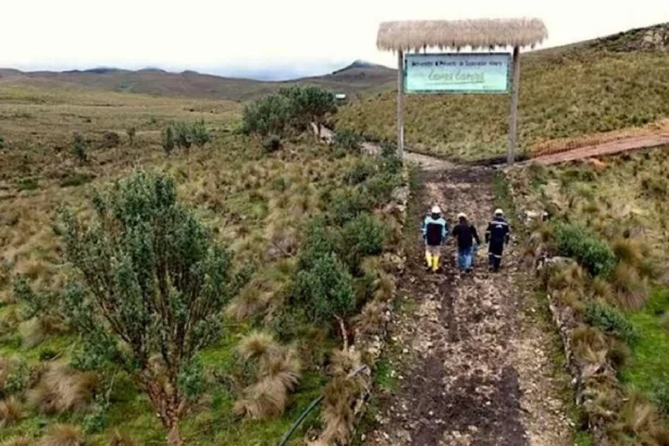Organizaciones y académicos exigen cierre definitivo del proyecto minero Loma Larga