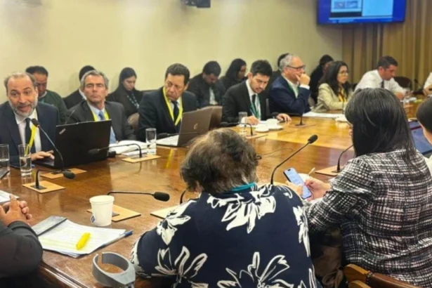 Chile impulsa ley de desalinización para enfrentar crisis hídrica y asegurar sostenibilidad