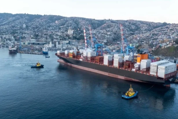 Exportaciones chilenas baten récord en 2025 impulsadas por minería y manufactura