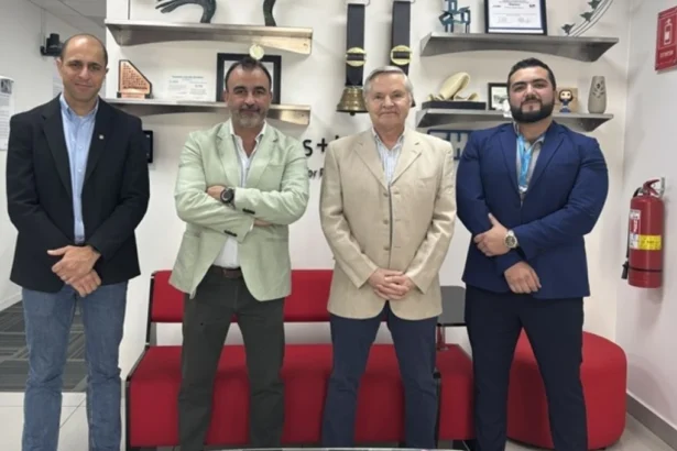 Endress+Hauser Chile y AyT se alían para potenciar sostenibilidad industrial