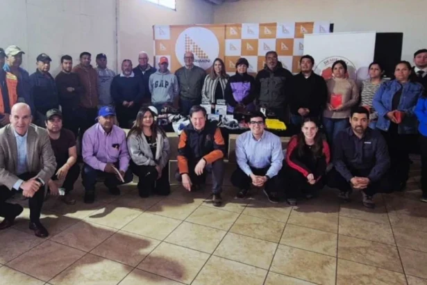 SONAMI y APRIMIN fortalecen seguridad en pequeña minería con EPP y capacitación